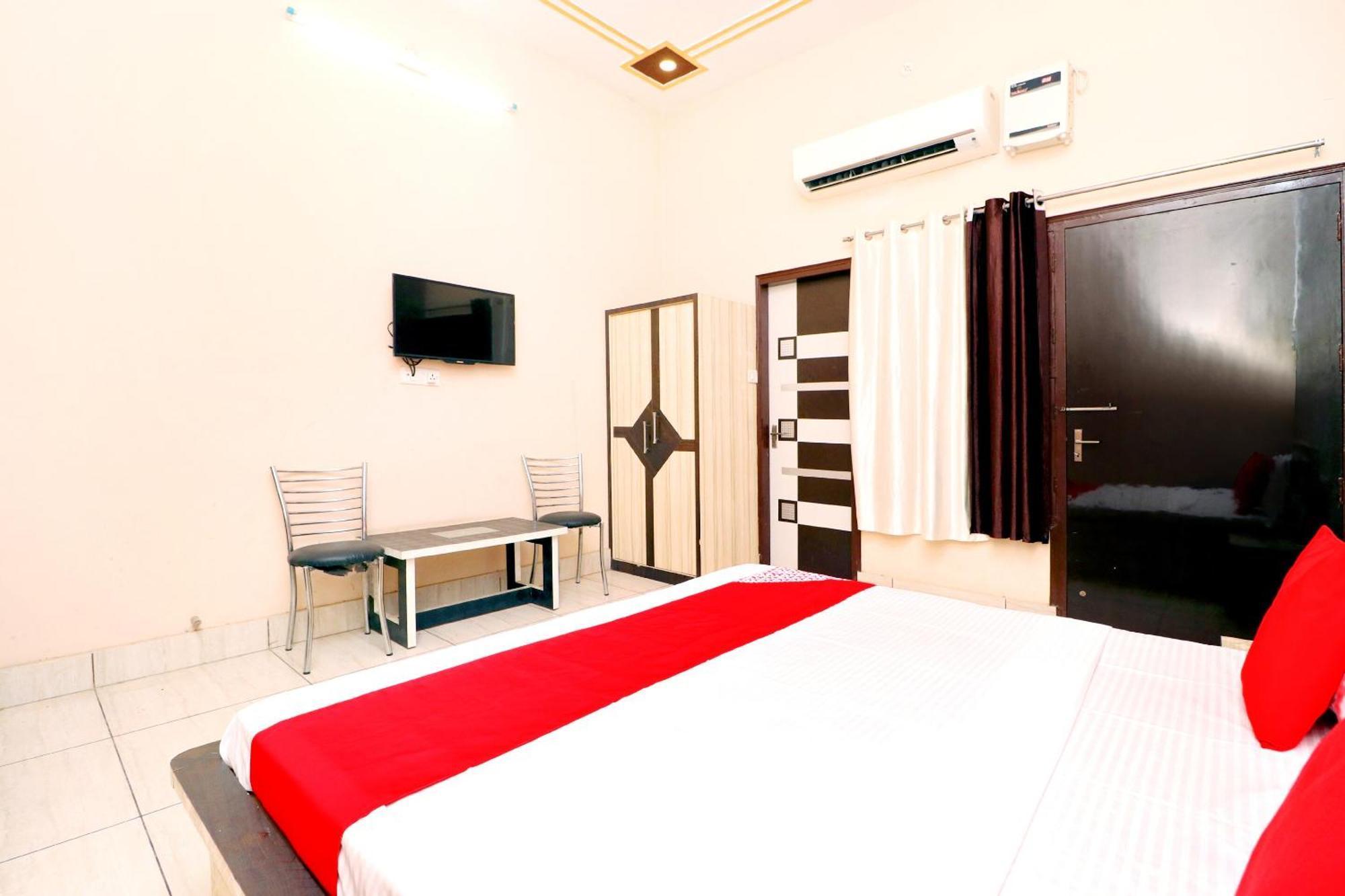 Hotel O Pushp Vatika Bhiwani Exterior photo